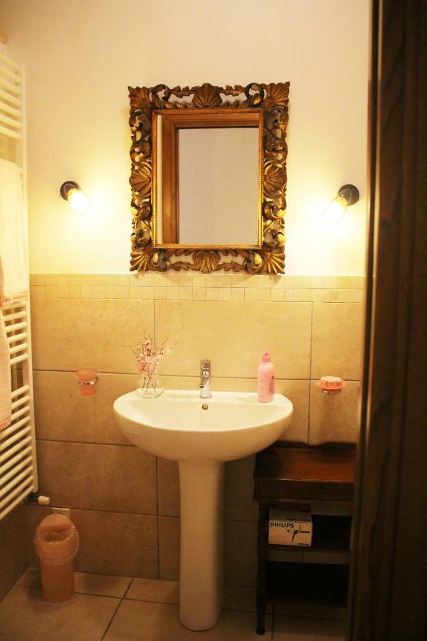 ヴィアレッジョ Casa Lu'ヴィラ エクステリア 写真